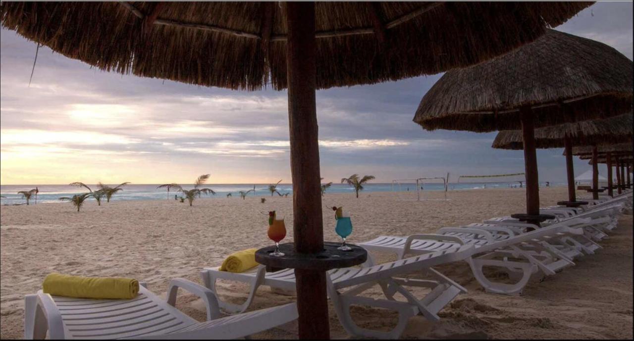 Mar Azul Cancún Esterno foto